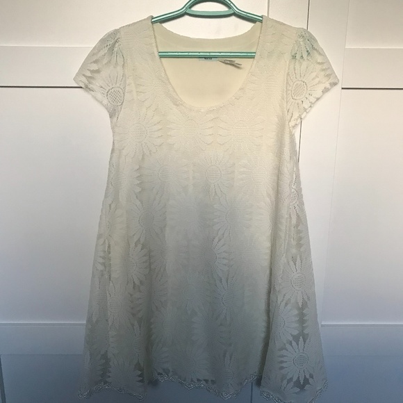 Kimchi Blue Cream Floral Lace Dress - Picture 10 of 14